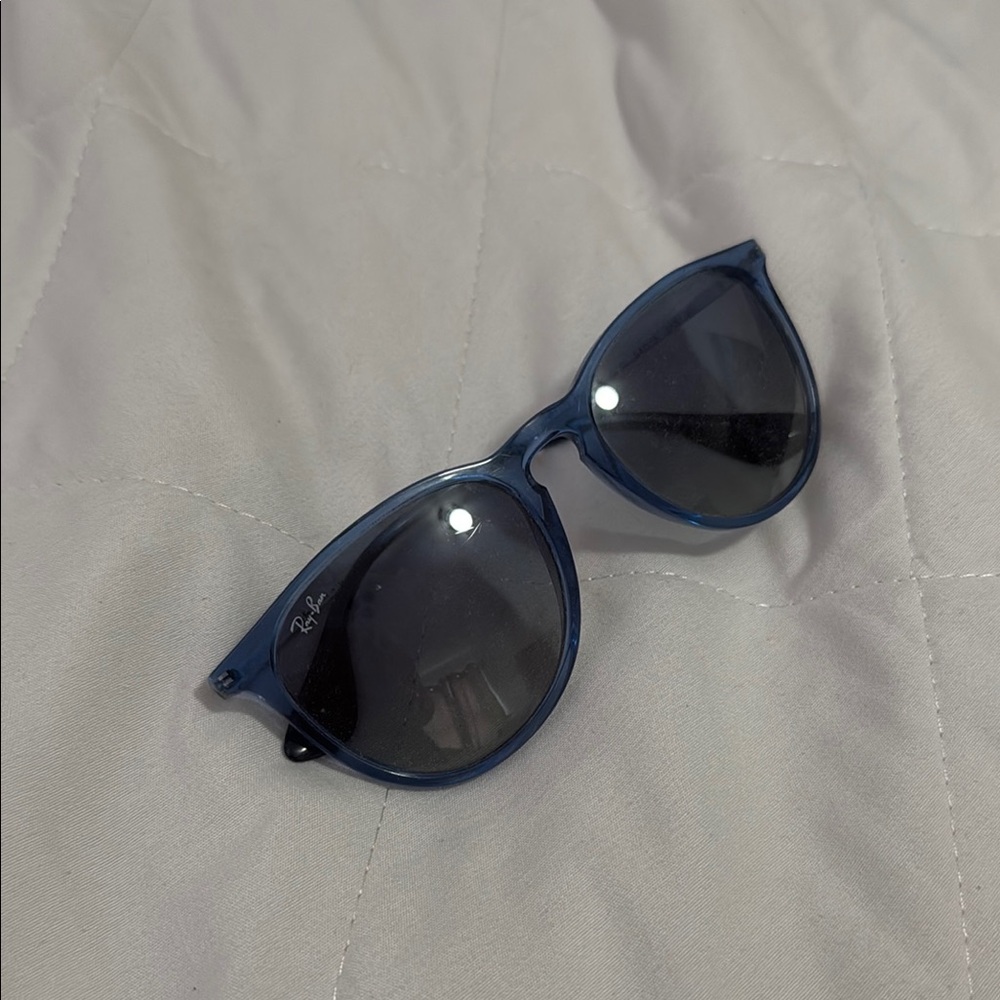Ray-Ban Navy Blue Sunglasses